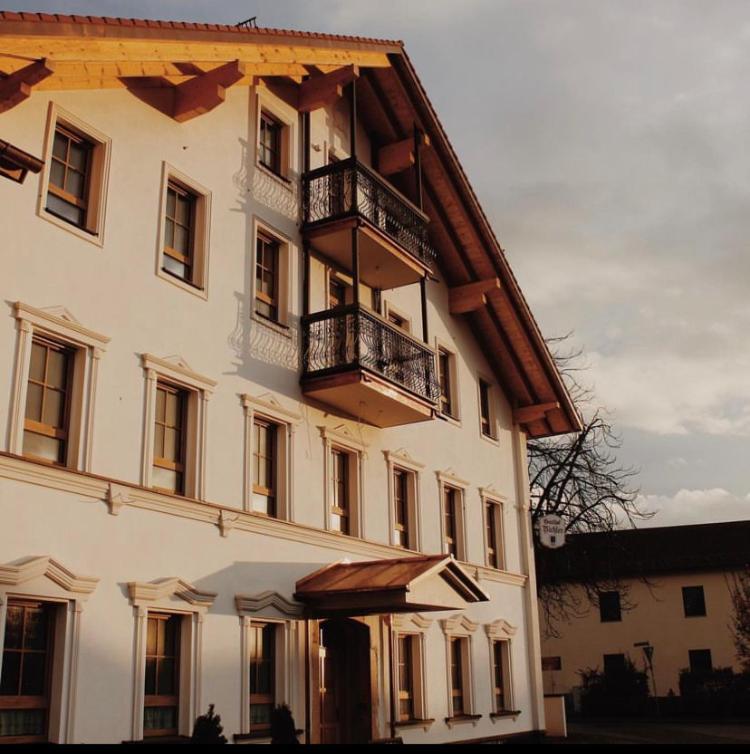 Gasthof & Hotel Bichler Emmering  Eksteriør bilde